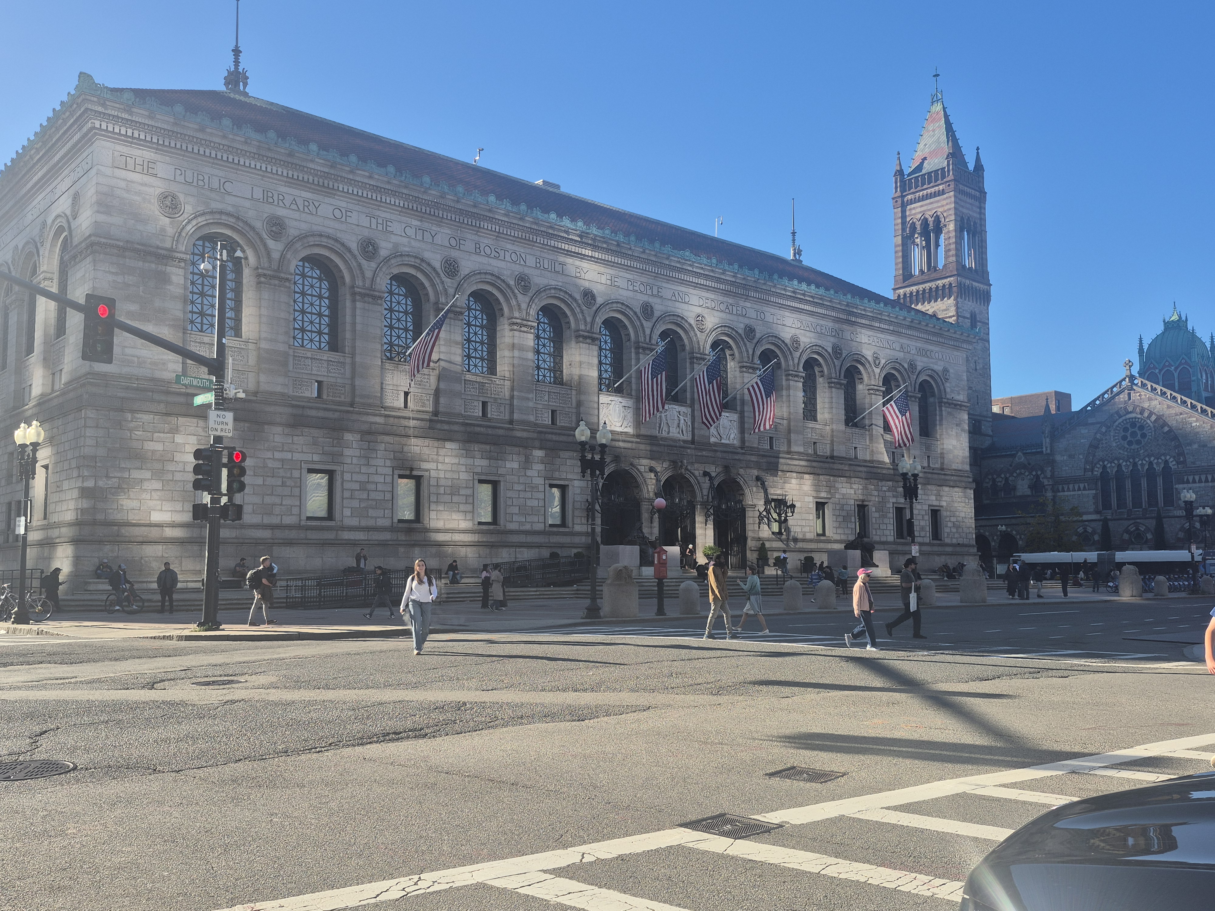 Extérieur de la Boston Public Library